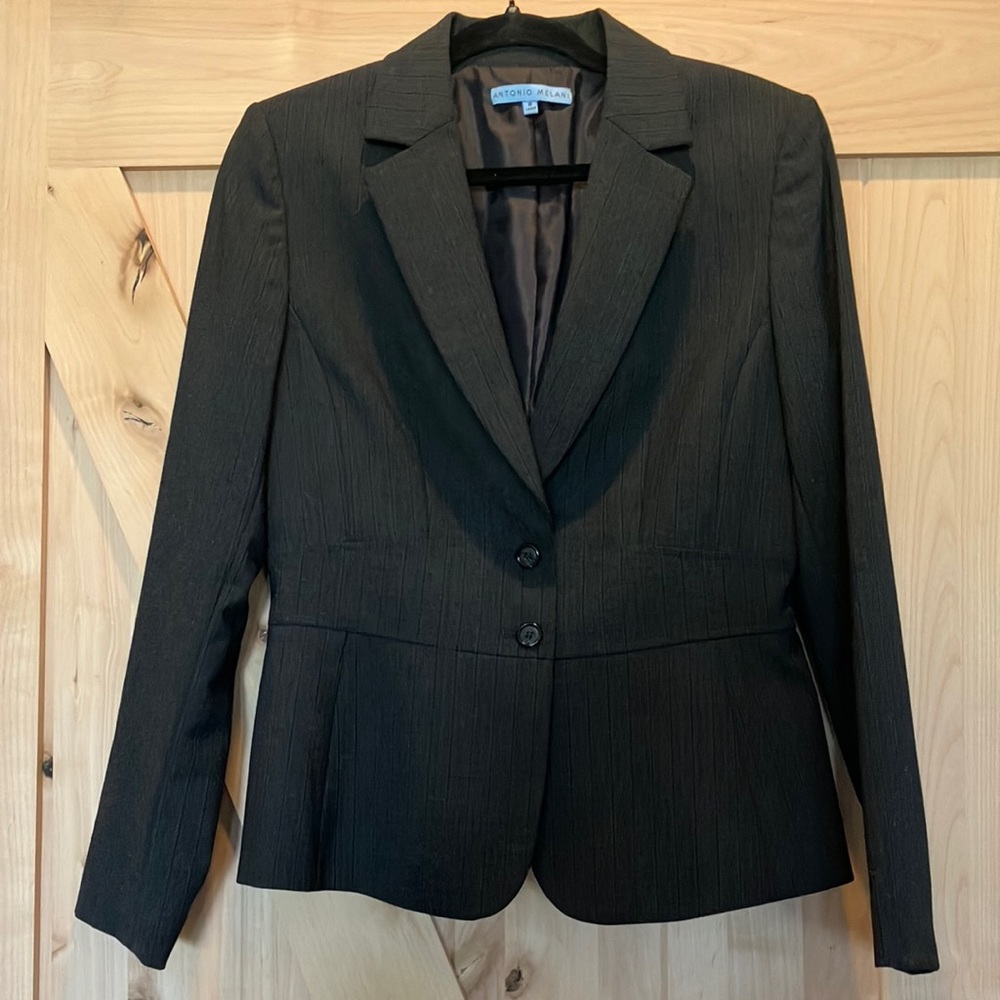 ANTONIO MELANI Women’s Tailored Suit Jacket Blazer. Gray w/ Pattern. Size 8.